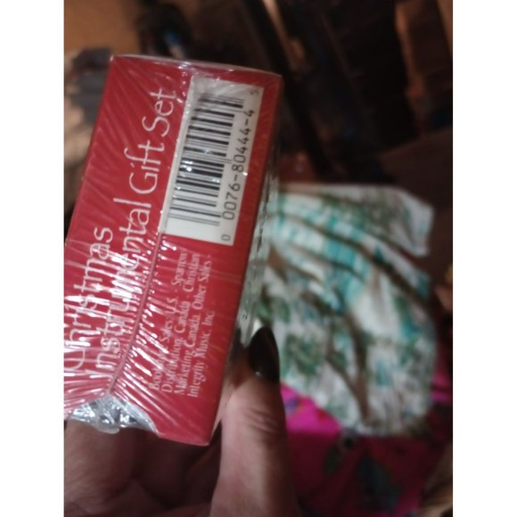 Christmas instrumental two cassette new in box - Picture 5 of 5